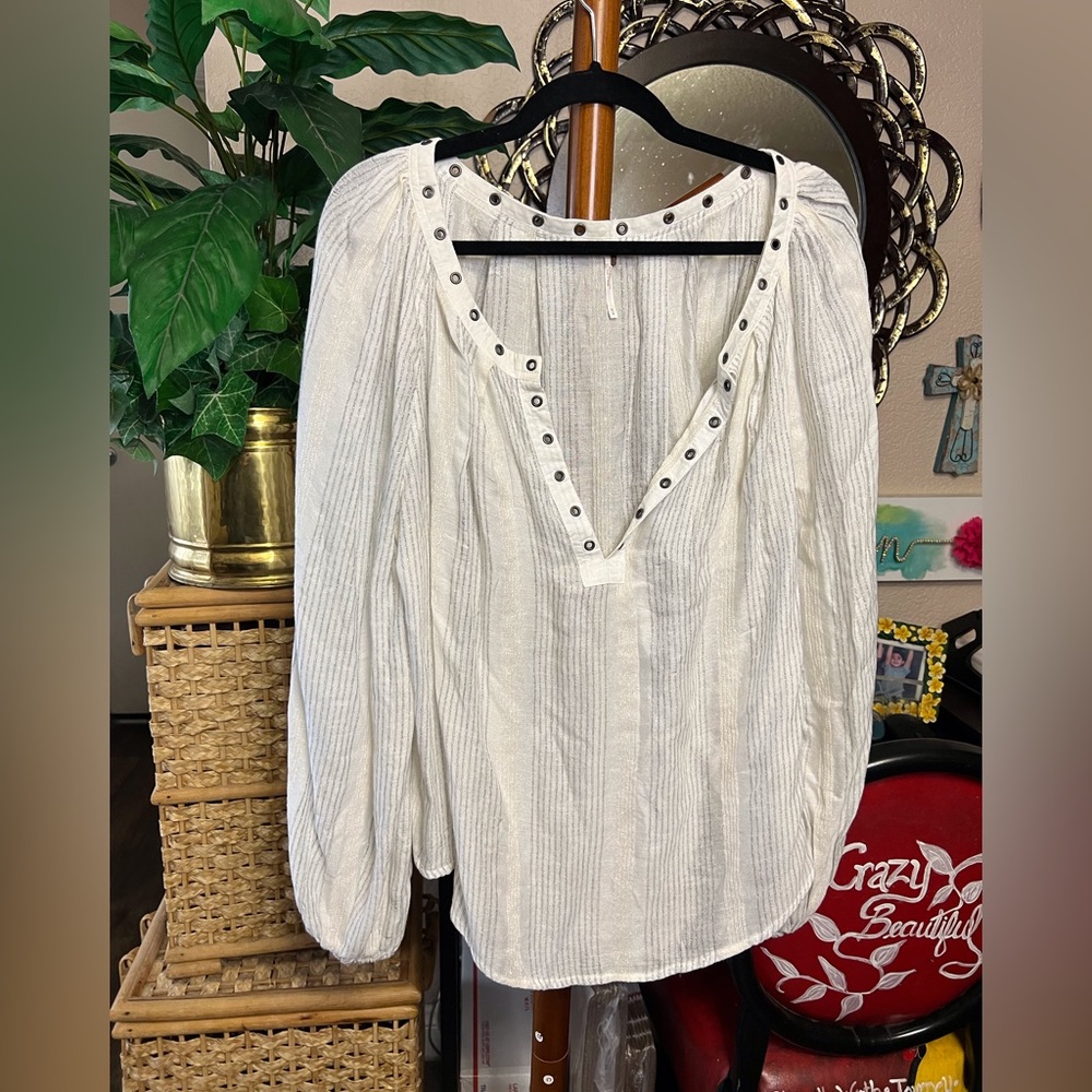 Free People White Long Sleeve Top with Silver Metallic Stripes Size Medium